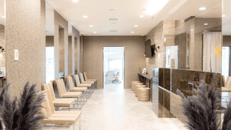 新宿ルーブル歯科・矯正歯科